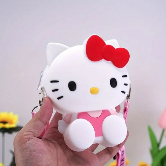 NWT Hello Kitty Silicon Bag - Picture 2 of 3
